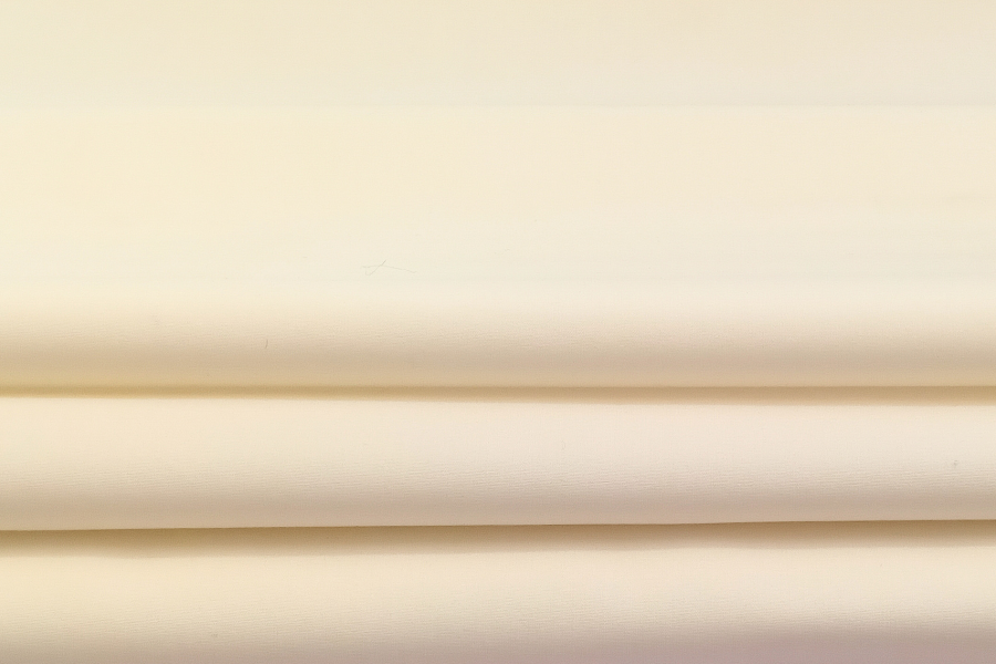 Plain Offwhite