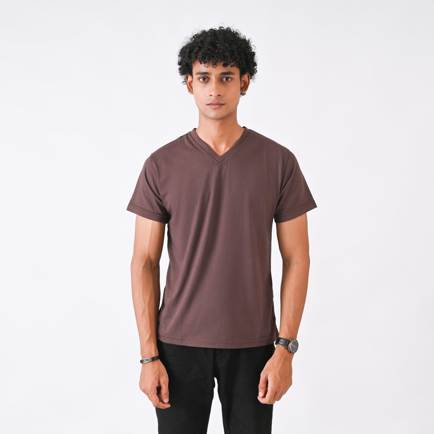 V-Neck - Brown