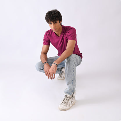 V-Neck - Fuschia